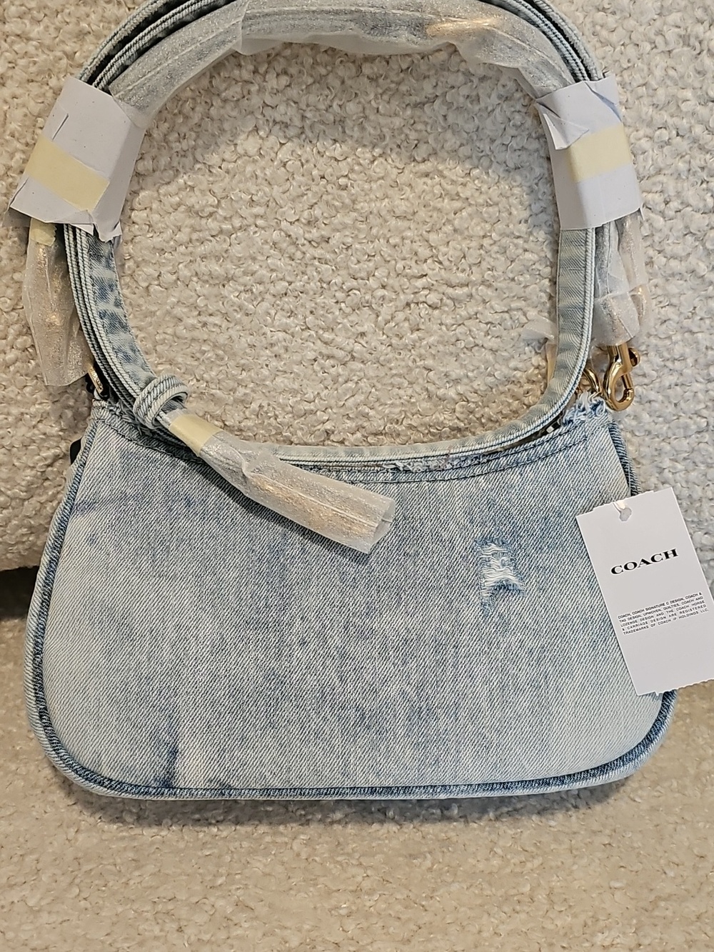 Coach Loved Denim Teri - Picture 6 of 10
